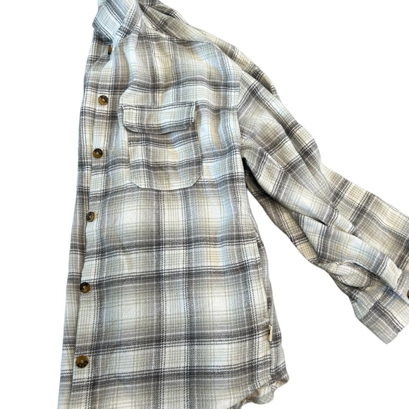 Hollister Flannel - Picture 7 of 9